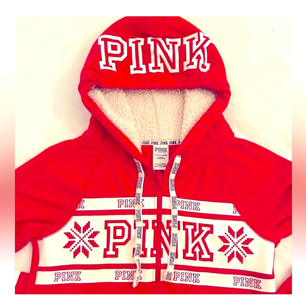 💕Pink VS Sherpa pj’s (Excellent condition) Warm & cozy💕